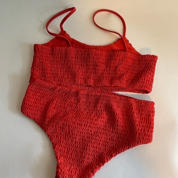 Etophe Studios Swimsuit Red Smocked Bikini S/M - Picture 8 of 8
